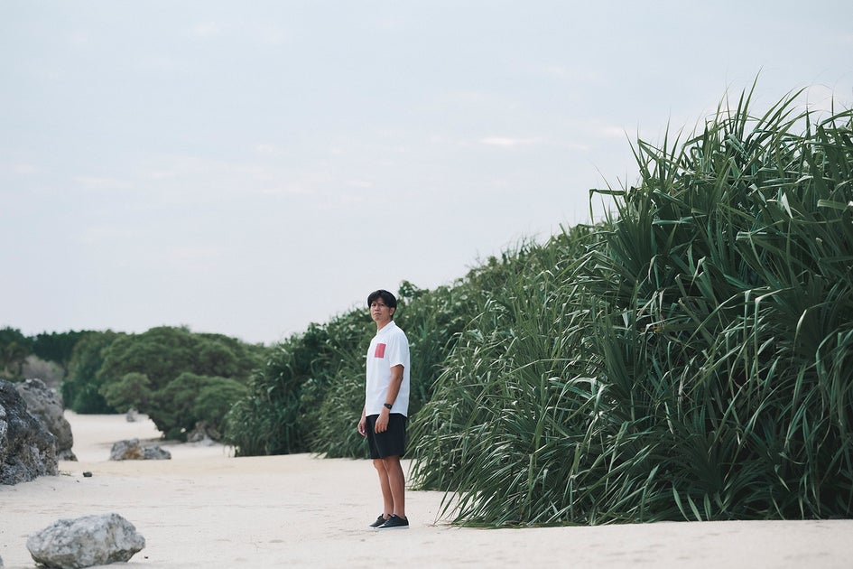 沖縄のインスピレーションやアイデアを形にする「OKINAWA GOLF CLUB」。風化造礁サンゴを使ったナチュラルUVカット素材でポロシャツとモックネックを展開。新たな沖縄の魅力を世界へ発信。