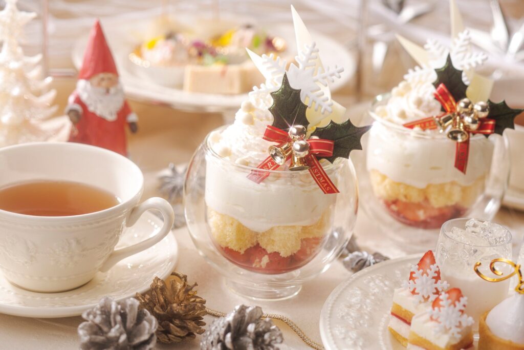 AFTERNOON TEA with “SIROCCO”「ホワイトクリスマス」／ザ ロイヤルパークホテル アイコニック 東京汐留