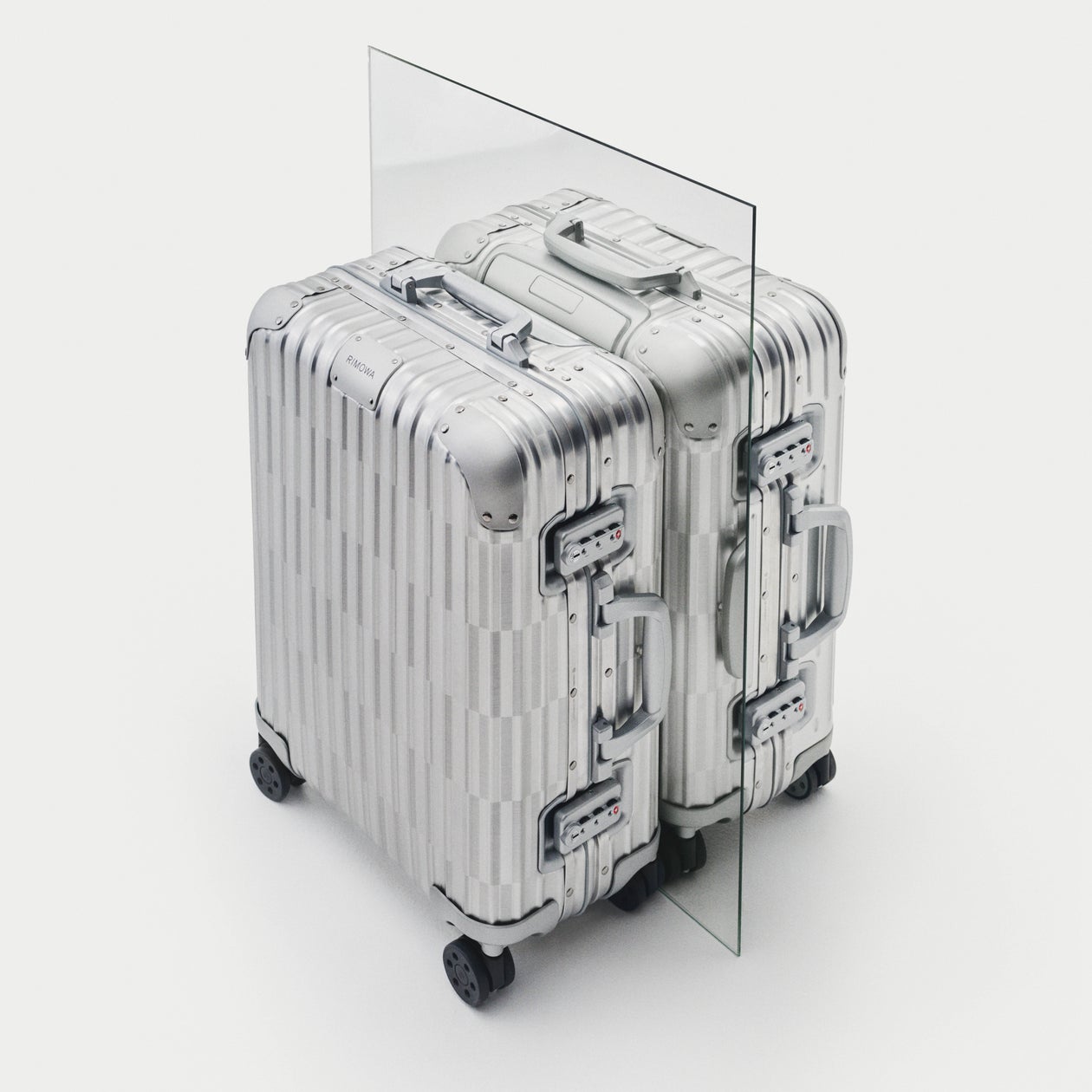RIMOWAより世界限定2002個のスペシャルアイテムが登場！ - SPOGEL
