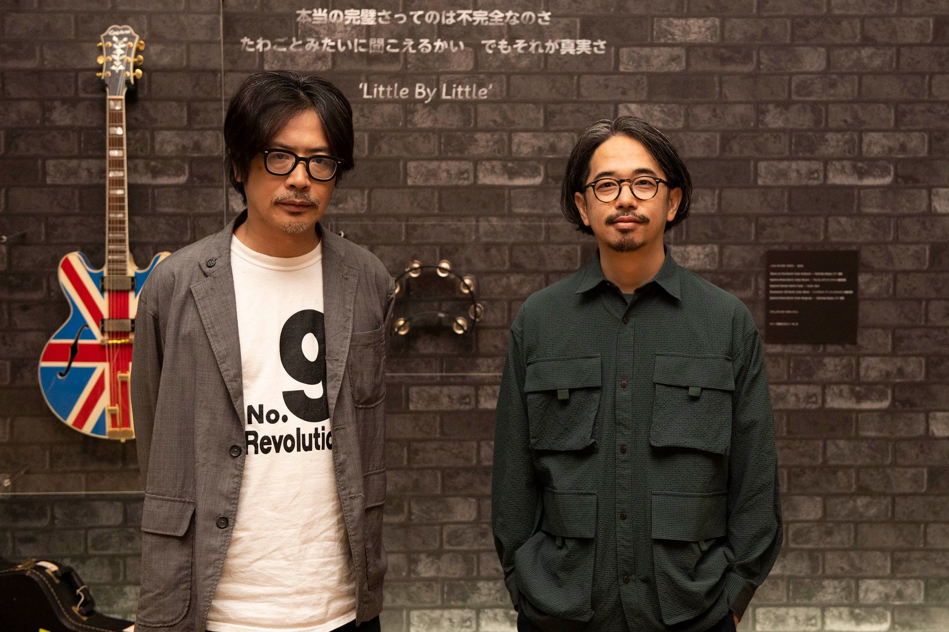 リヴ・フォーエヴァー：オアシス30周年特別展』開催を記念し、岸田繁