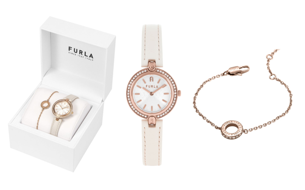 FURLA(フルラ)の新作時計『FURLA LOGO LINKS ROSE GOLD GIFT SET』が11月22日(金)に発売。ホリデーシーズンのギフトにおすすめな時計とブレスレットのセット。