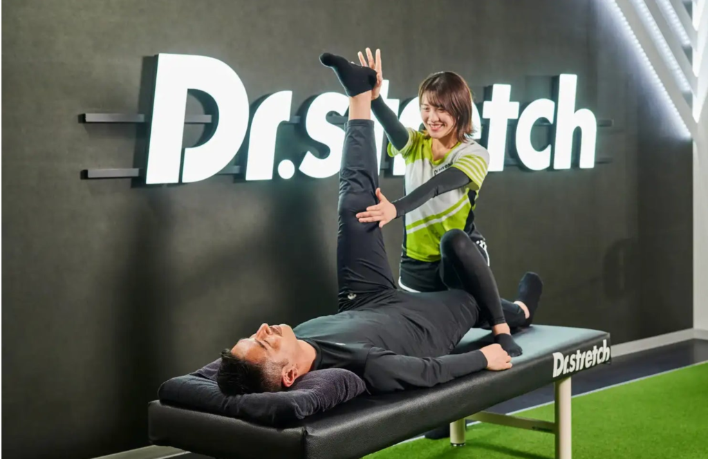 独自技術「コアバランスストレッチ」を提供するストレッチ専門店『Dr.stretch』がセントシティ店、アリオ北砂店をオープン！