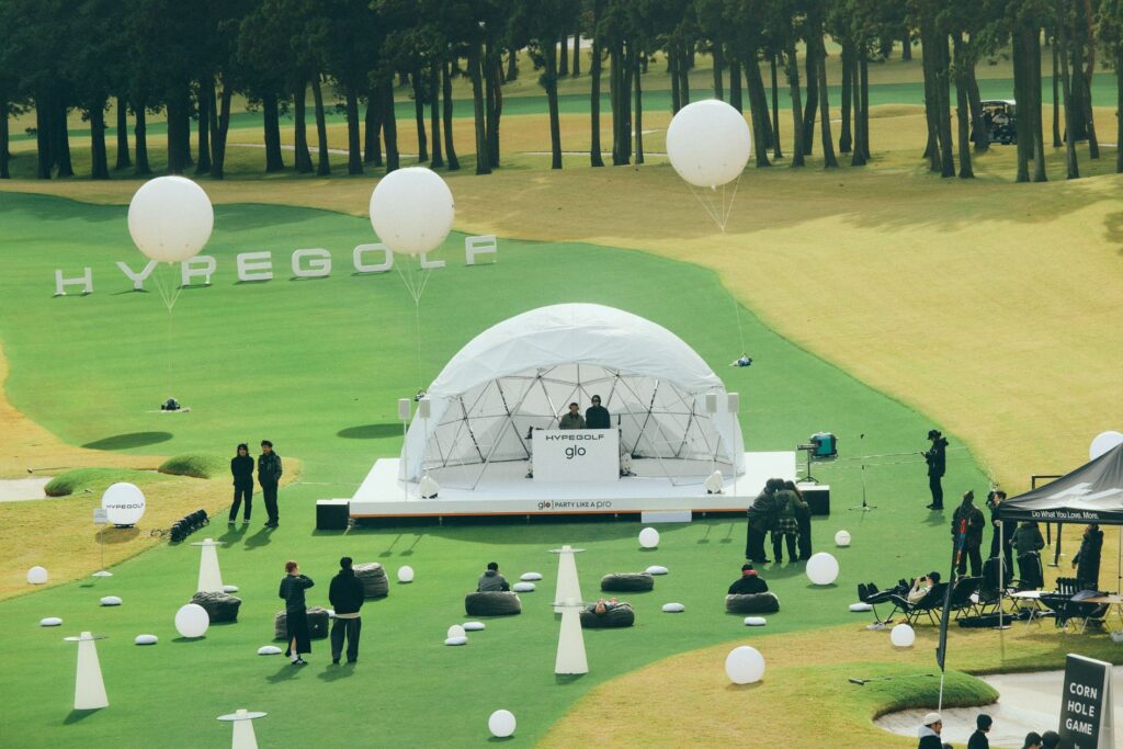 glo(TM)との特別アクティビティも充実！“GOLF x MUSIC”をテーマに開催された「Hypegolf Invitational Japan 2024」をレポート