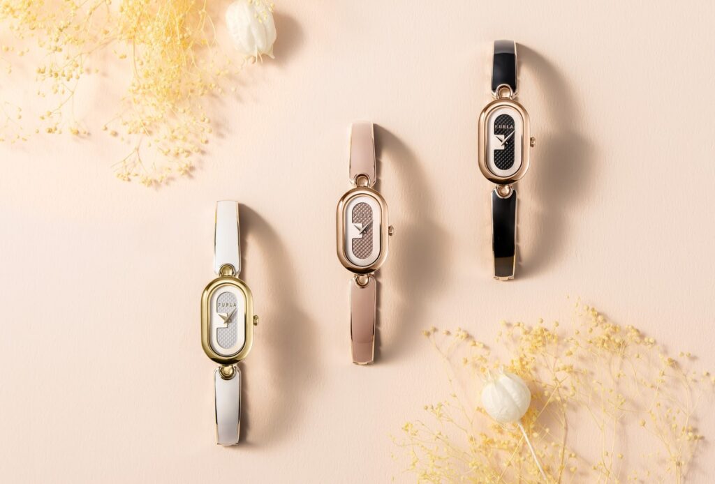 FURLA(フルラ)の新作時計『FURLA OOH (フルラ オーオーエイチ)』3型を5月16日(金)より発売。