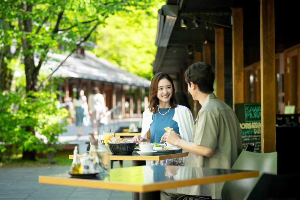 【軽井沢星野エリア】避暑地・軽井沢の朝を美しく彩る、ハルニレテラスの心ほどけるモーニング