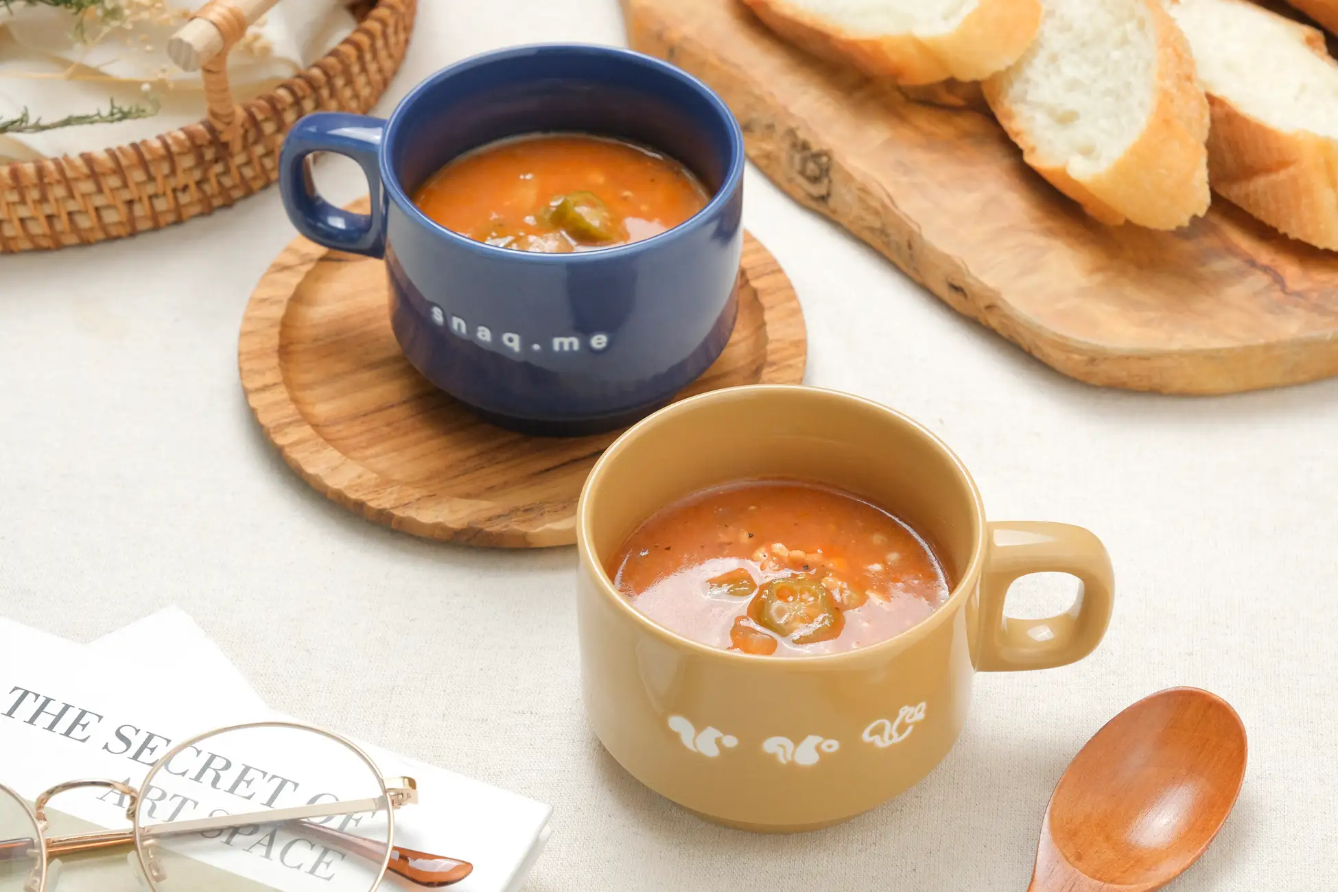 寒い冬にアメリカ南部仕込みのごちそうを。『アメリカ発ガンボスープとマグ』をスナックミーオンラインストアで期間限定発売