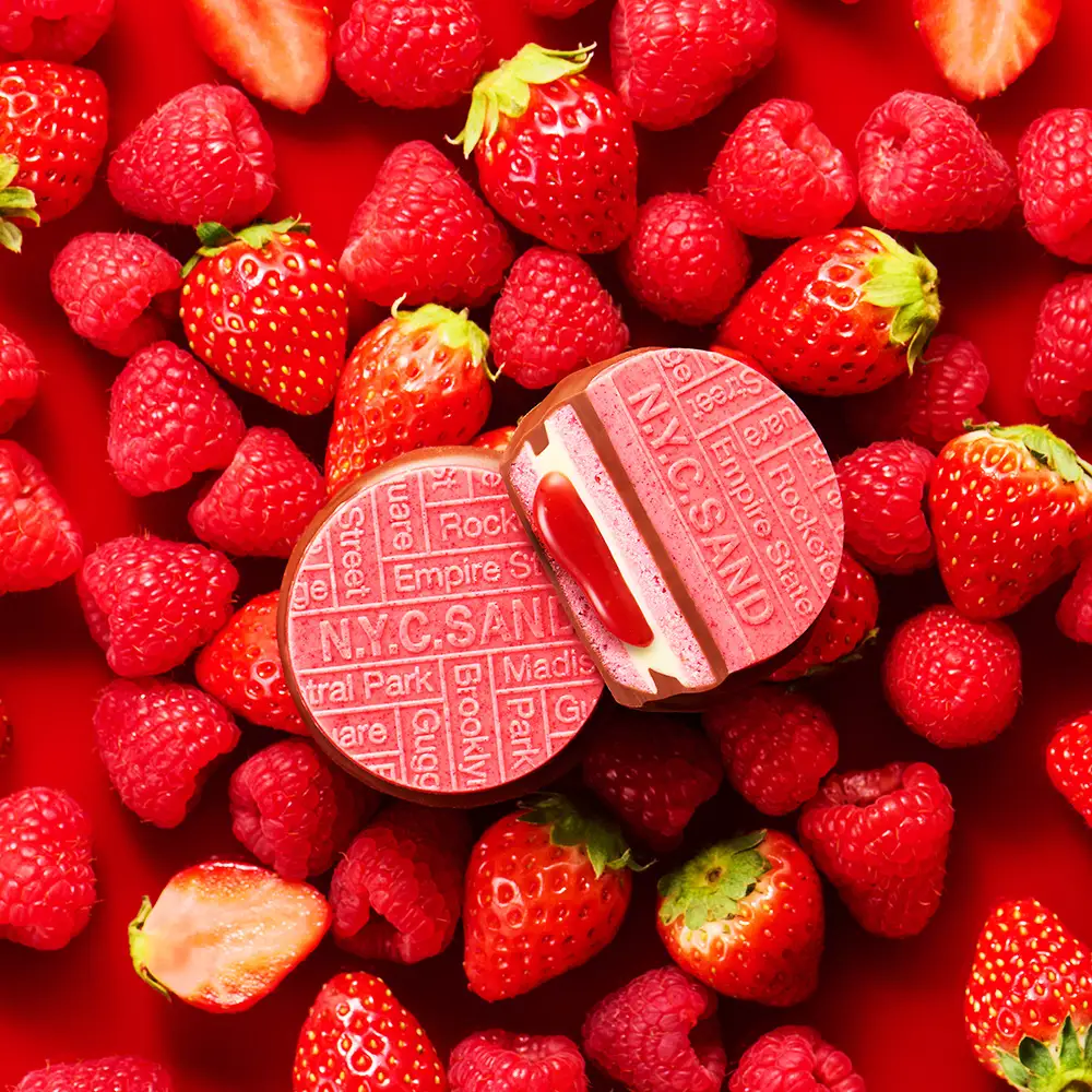 【N.Y.C.SAND】バレンタインに紡ぐ、上質のひとくち　新作「N.Y.ラズベリーキャラメルサンド＆Wチョコレート」1月17日（土）登場！