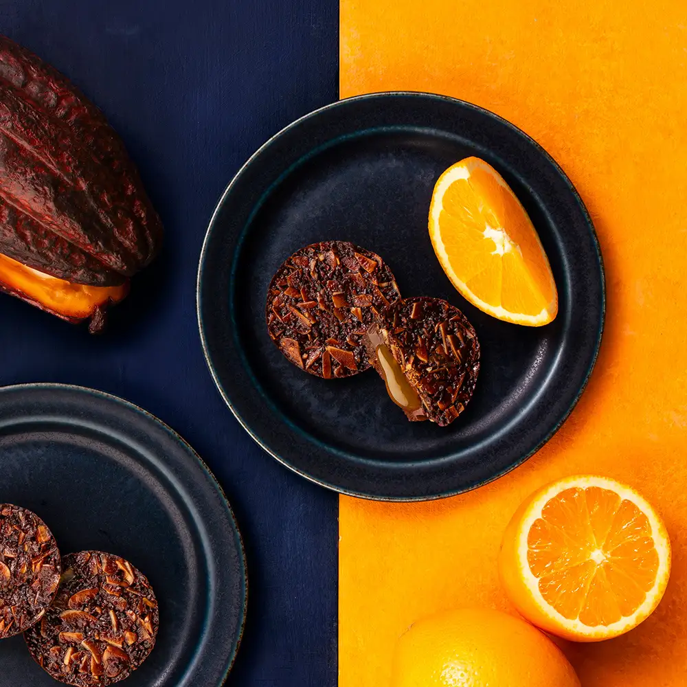 キャラメル菓子専門店「CARAMER」がジェイアール名古屋タカシマヤ　アムール・デュ・ショコラ に登場！新作「キャラマーサンド オレンジカカオ」も登場