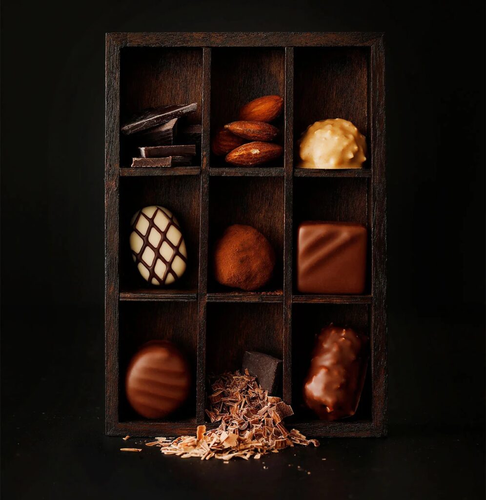 フランス発ショコラブランド「ラ フェヴァリ」― M.O.F.受章ショコラティエによるトリュフや、サロン・デュ・ショコラ最高賞“フーレ・プラリネ”賞受賞プラリネなど