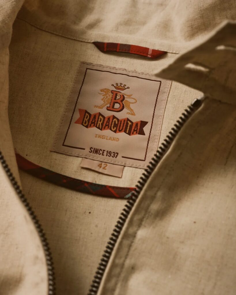 JOURNAL STANDARD relumeがBARACUTAと初別注。名作G4を裾スピンドル×綿麻素材で再構築