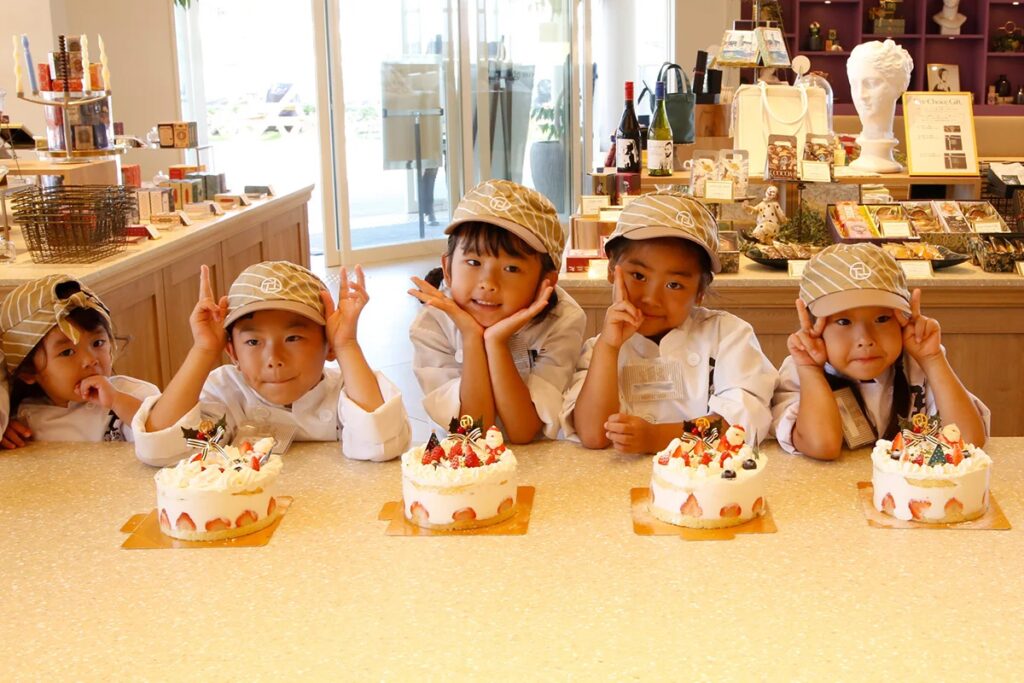 【春休みの思い出づくりに】キッズパティシエ体験が出来るTOOTH TOOTHのスイーツ作りイベント『KIDS KITCHEN』2026年春に開催！