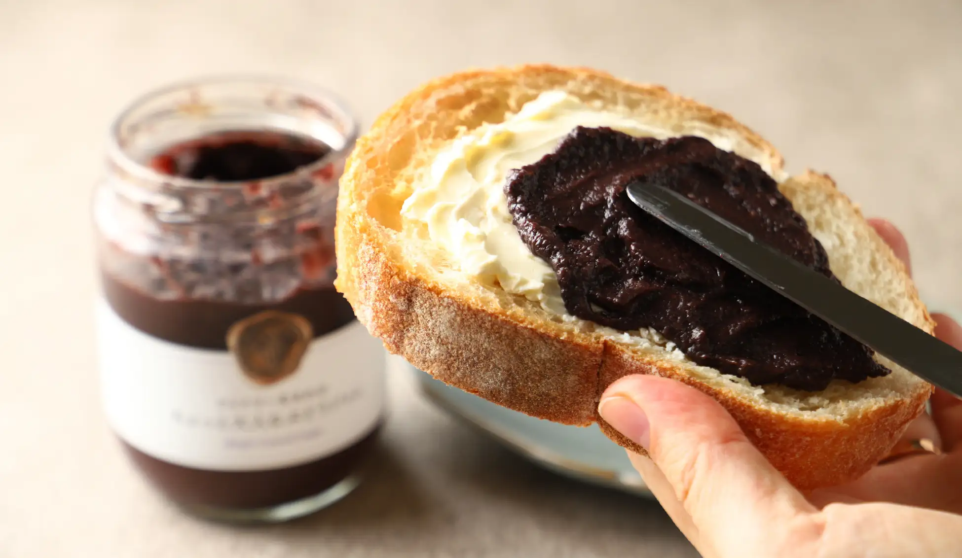 おつまみになるジャム「ワイナリー生まれのちょっと大人なぶどうジャム」を販売開始