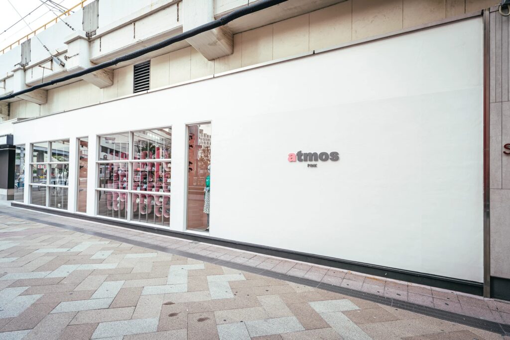 「atmos pink」が2026年3月18日、大阪・梅田エストに新店舗オープン