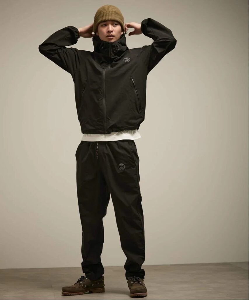 PSG（パリ・サンジェルマン）【待望】即完売の「最強セットアップ」が遂に予約再開！仕事・旅・ジムをこれ1着で。