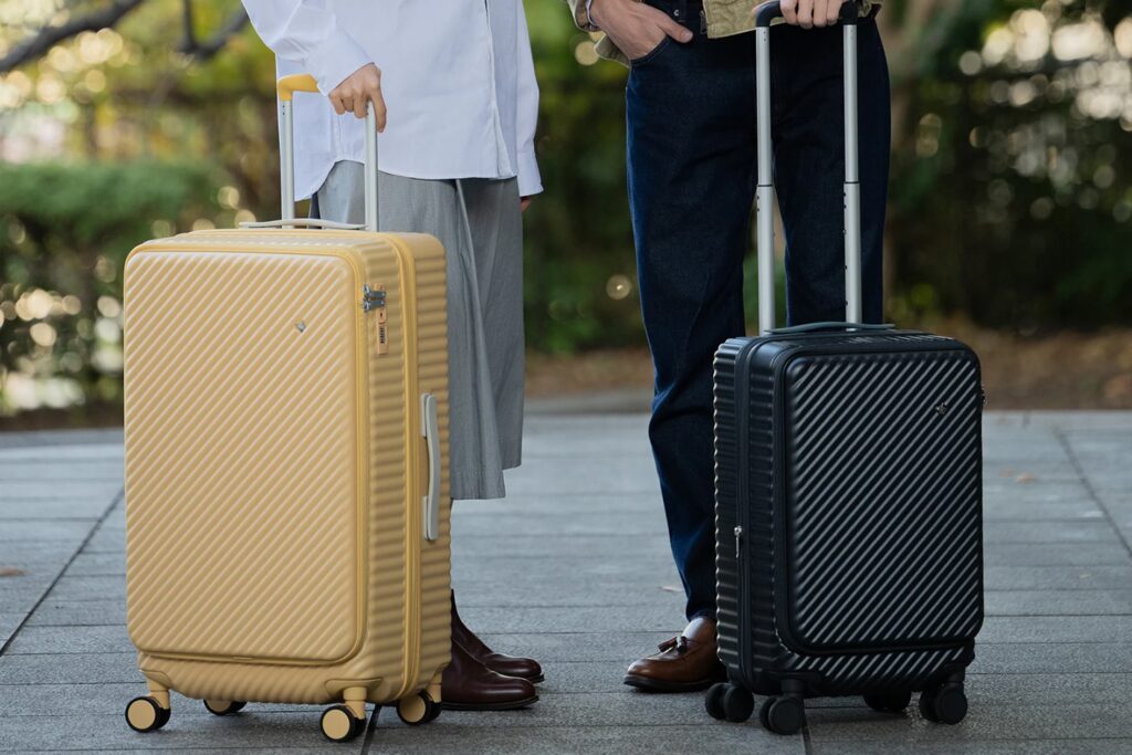 伊勢丹会館「イセタンスーツケース」売場のオープンに合わせバッグブランド「HaNT」初の常設展開を開始