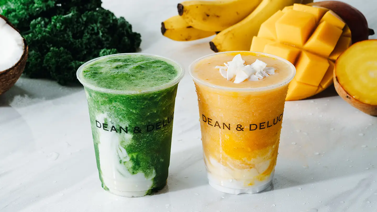 【DEAN & DELUCA】野菜と果実を重ねた2色のベジスムージー
