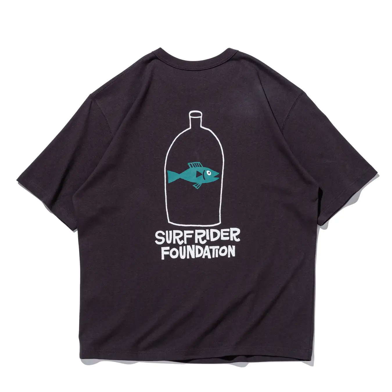 ニューエラ】SURFRIDER FOUNDATION・アーティスト花井祐介との