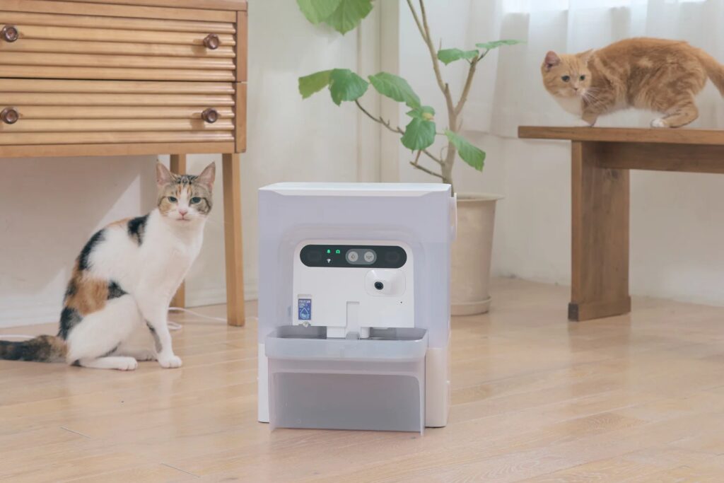 "非循環式"でいつでもきれいな水を。世界で500万人が愛用するペット家電ブランド PETKIT（ペットキット）の「AIカメラ付き自動給水機」が、クラウドファンディングで支援総額1,000万円を突破。